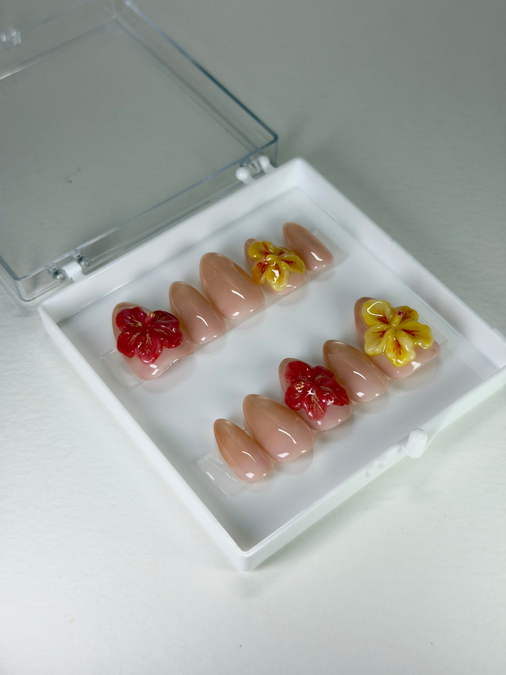 Hibiscus - Press On Nails