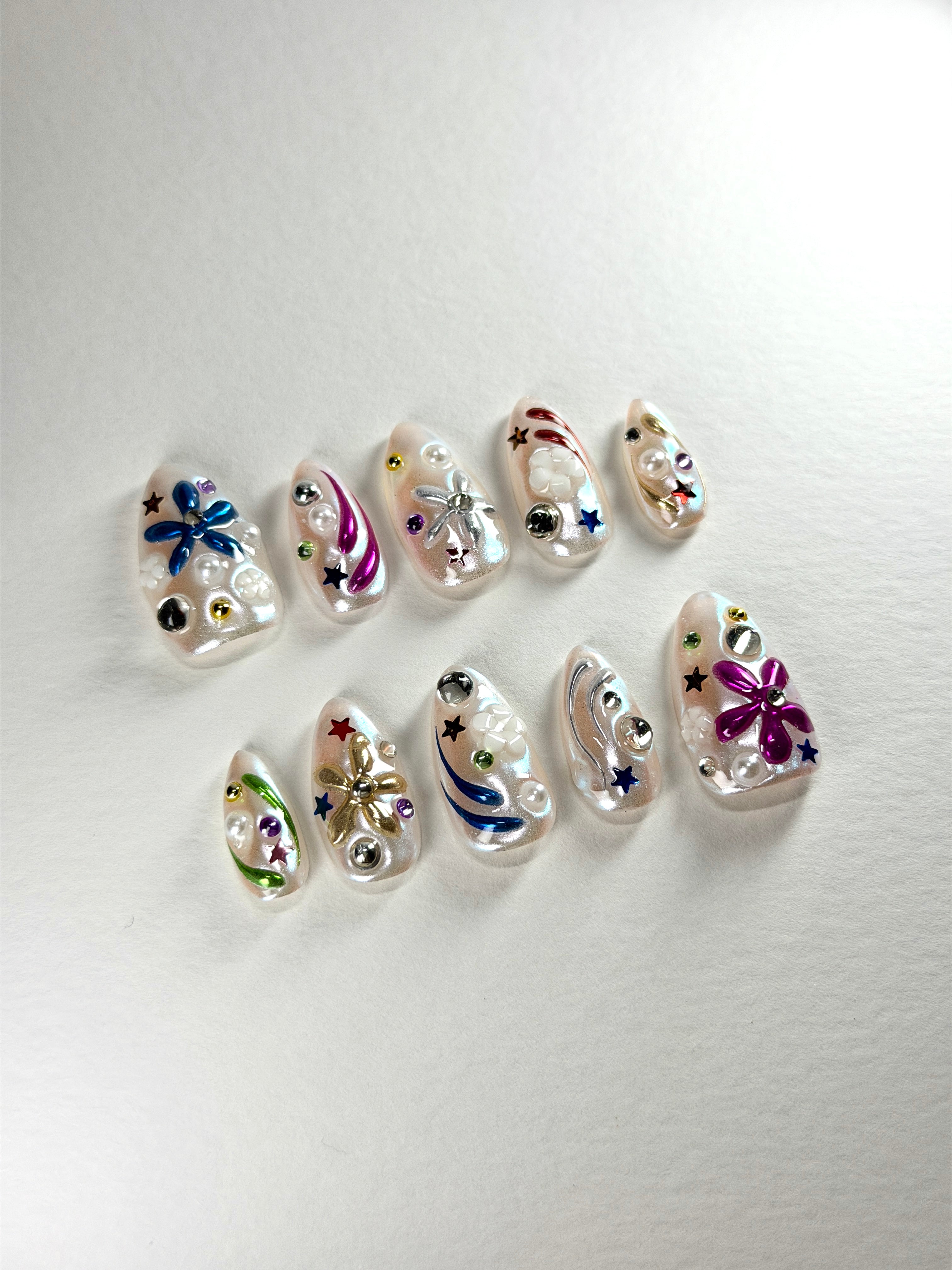 Chrome Party - Press On Nails