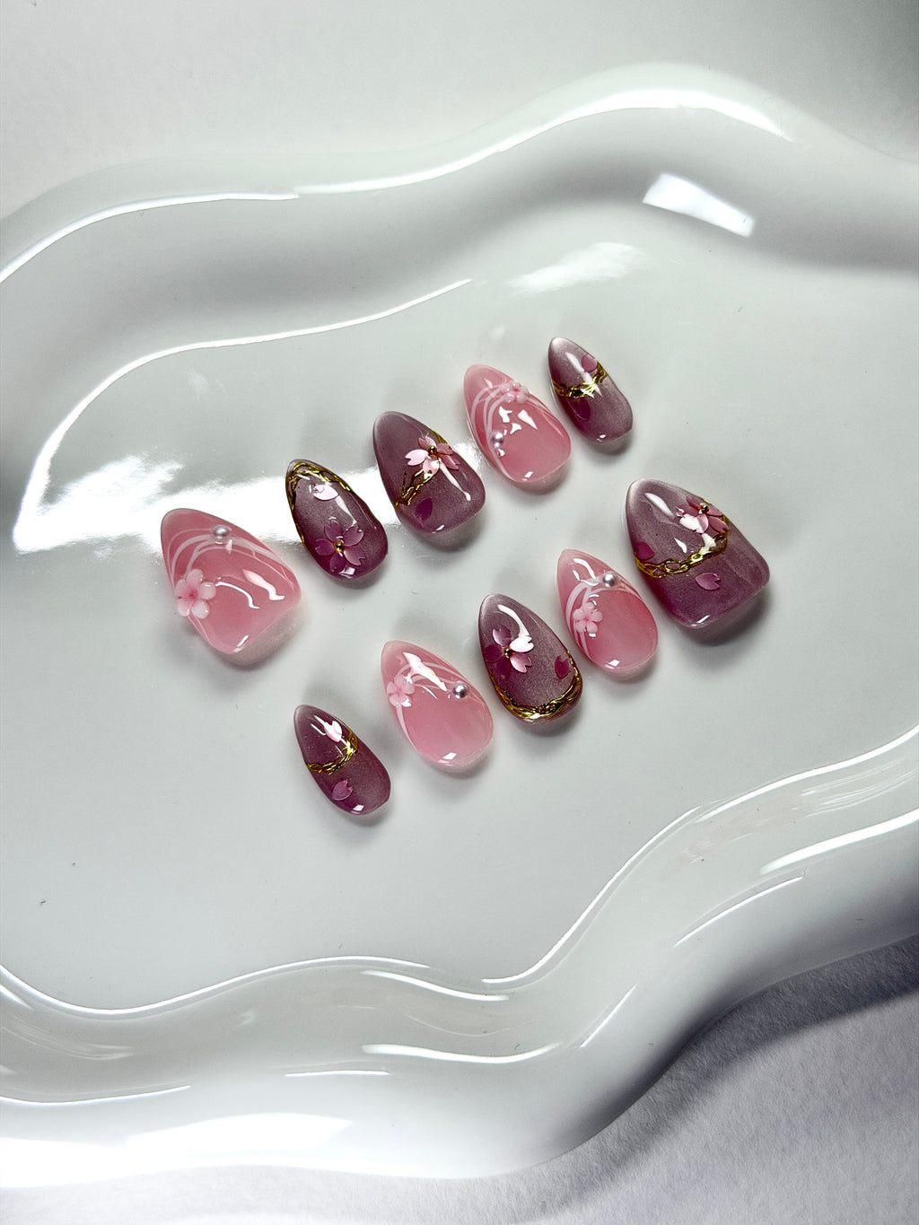 Hanami - Press On Nails