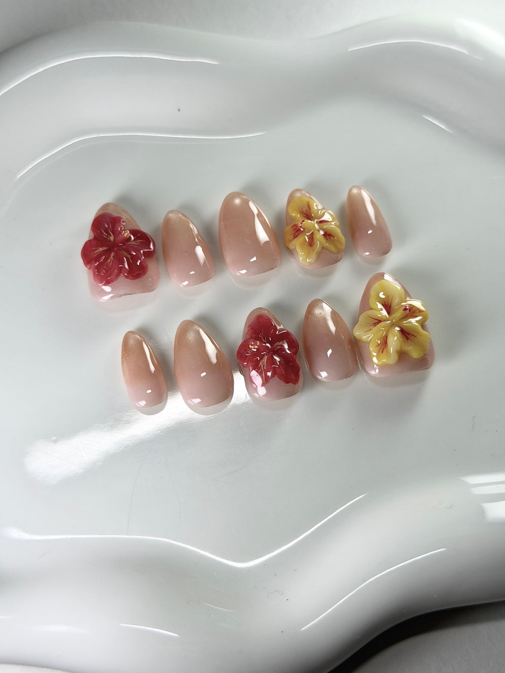 Hibiscus - Press On Nails