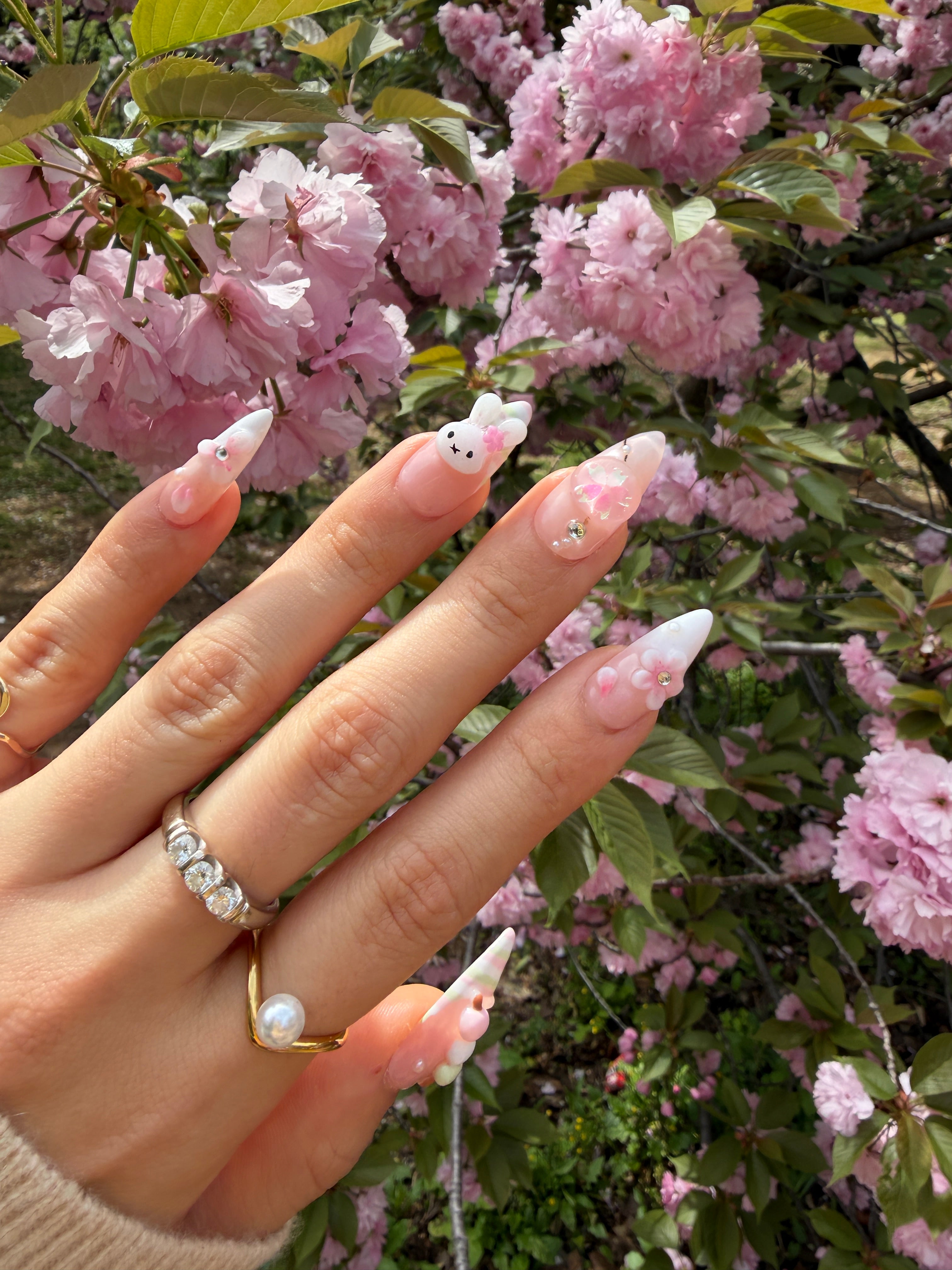 Hanami Bunny - Press On Nails